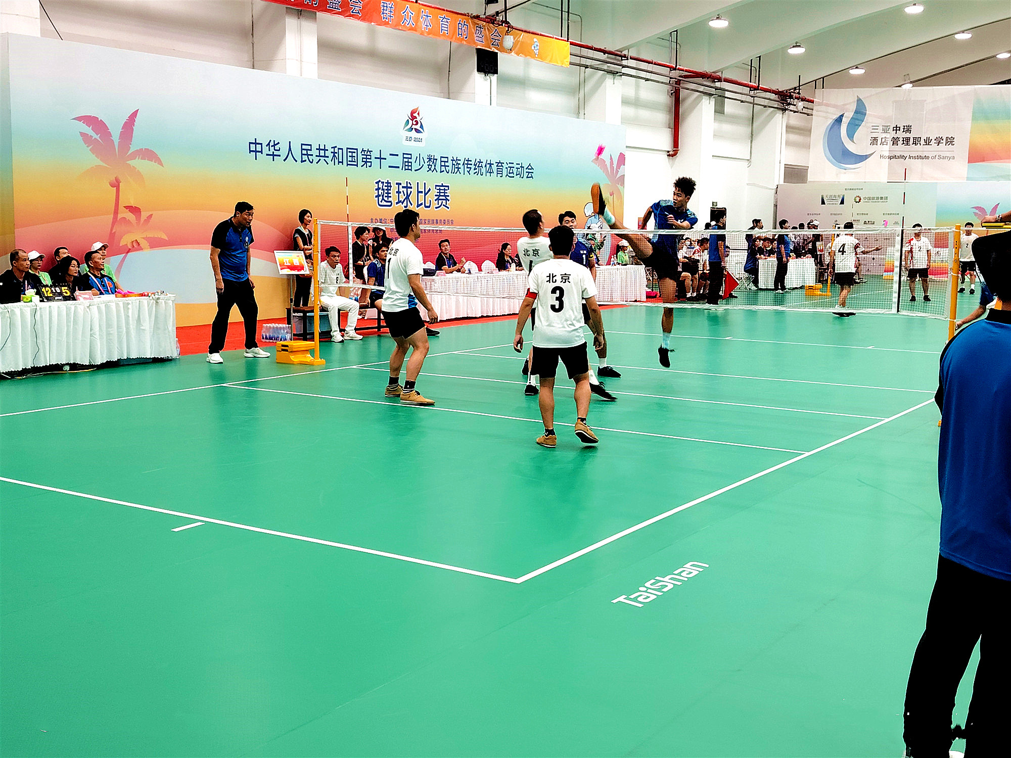 奥运品质｜乐鱼(中国)leyu体育各类场地器材亮相第十二届全国少数民族传统体育运动会