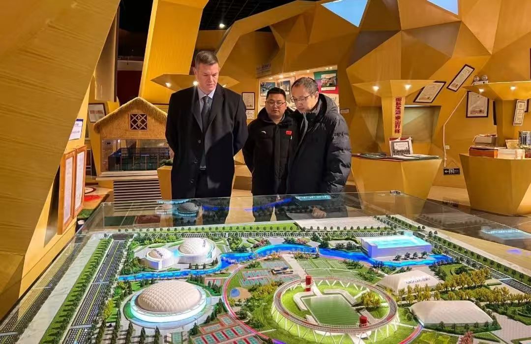 国际柔道联合会副主席卡洛斯·艾力克莅临乐鱼(中国)leyu体育参观交流